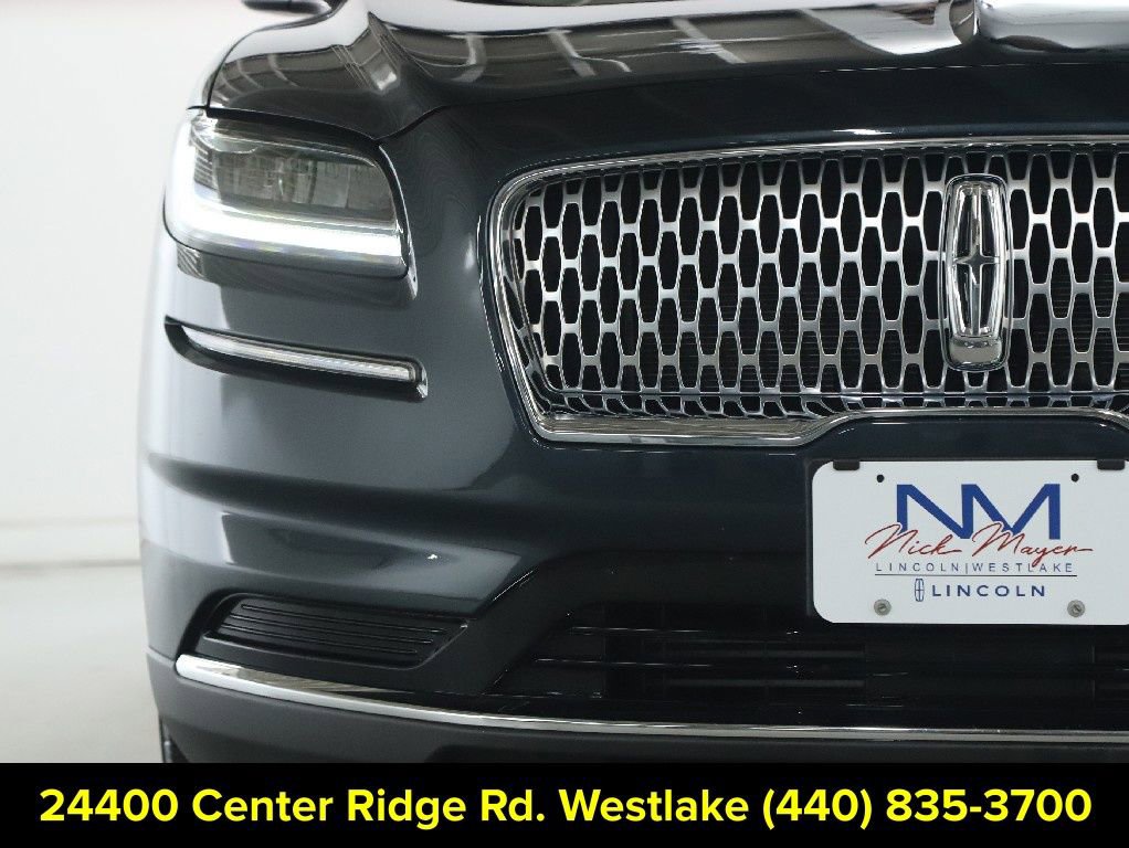 Used 2023 Lincoln Nautilus AWD w/ Premium Package image 7
