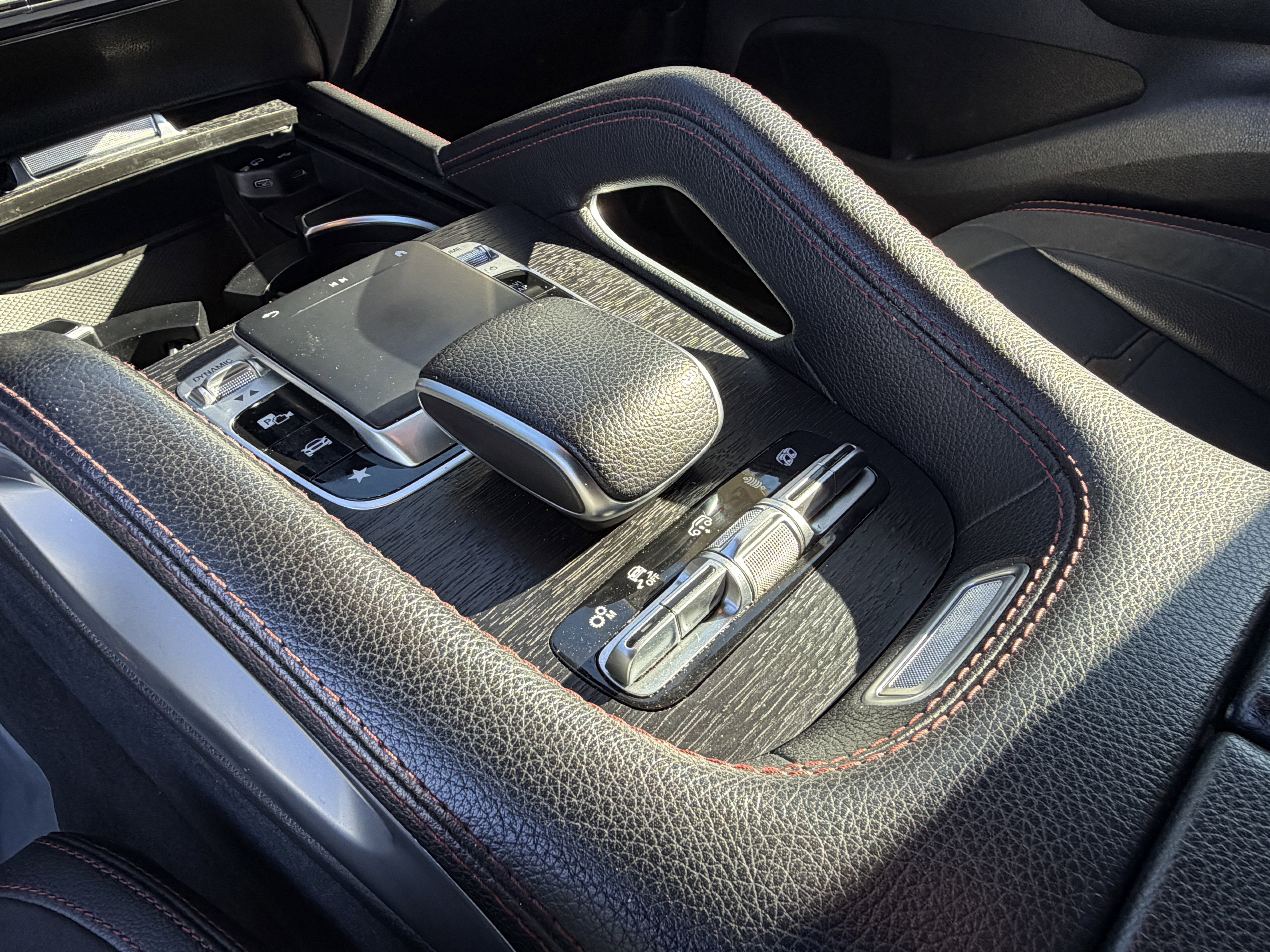 Used 2022 Mercedes-Benz GLE 53 AMG 4MATIC Coupe image 28