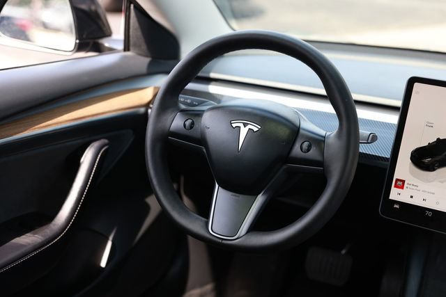 Used 2022 Tesla Model 3 RWD image 35