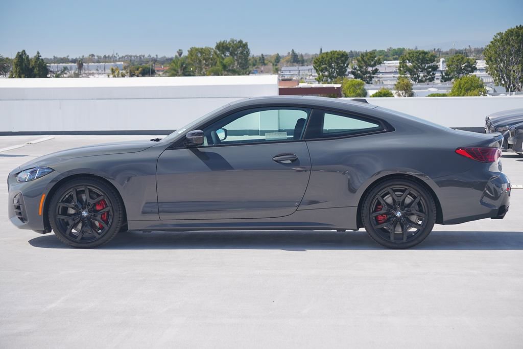 New 2026 BMW 430i Coupe w/ M Sport Package image 4