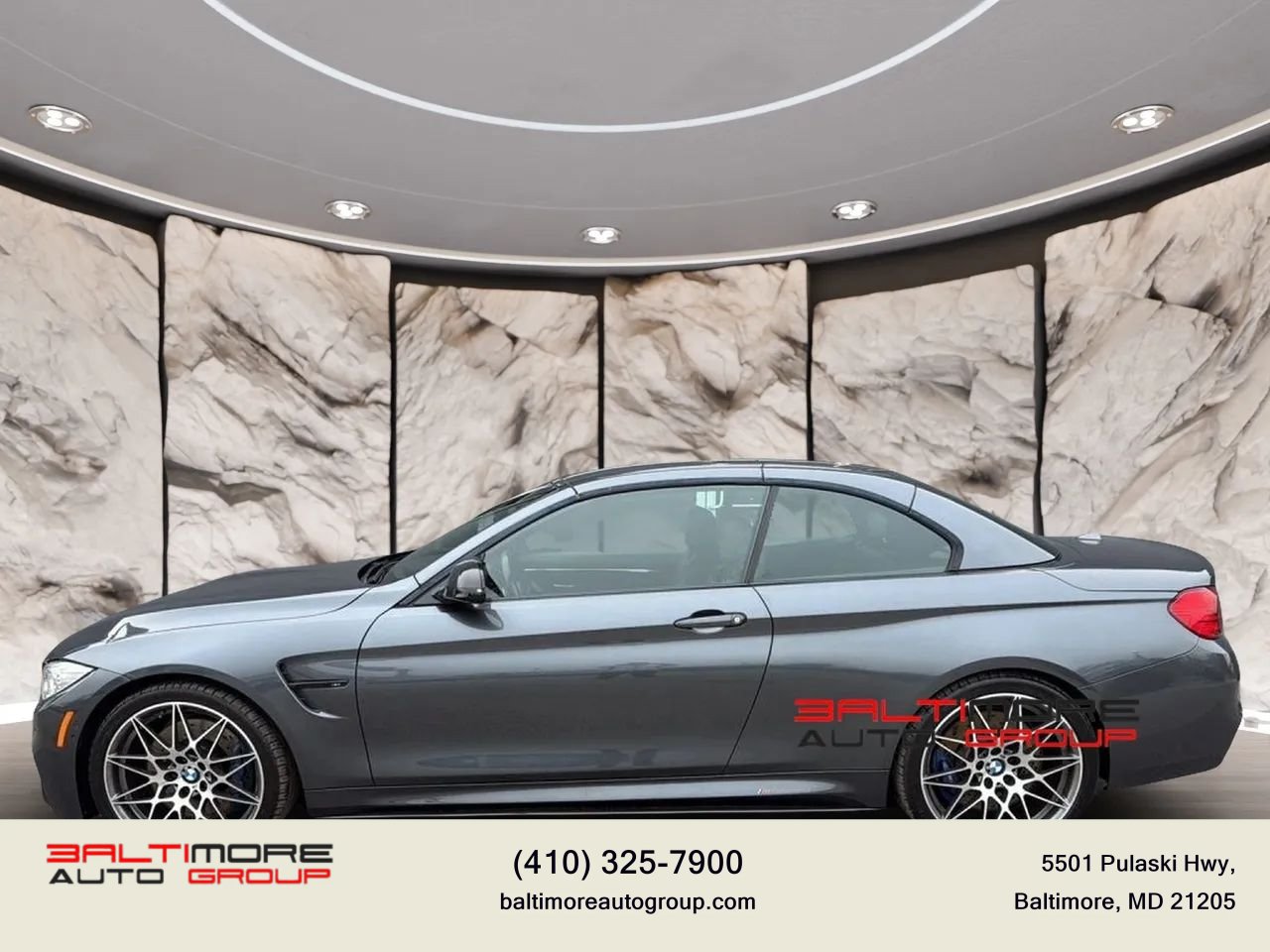 Used 2017 BMW M4 Convertible w/ Competition Package RWD image 13