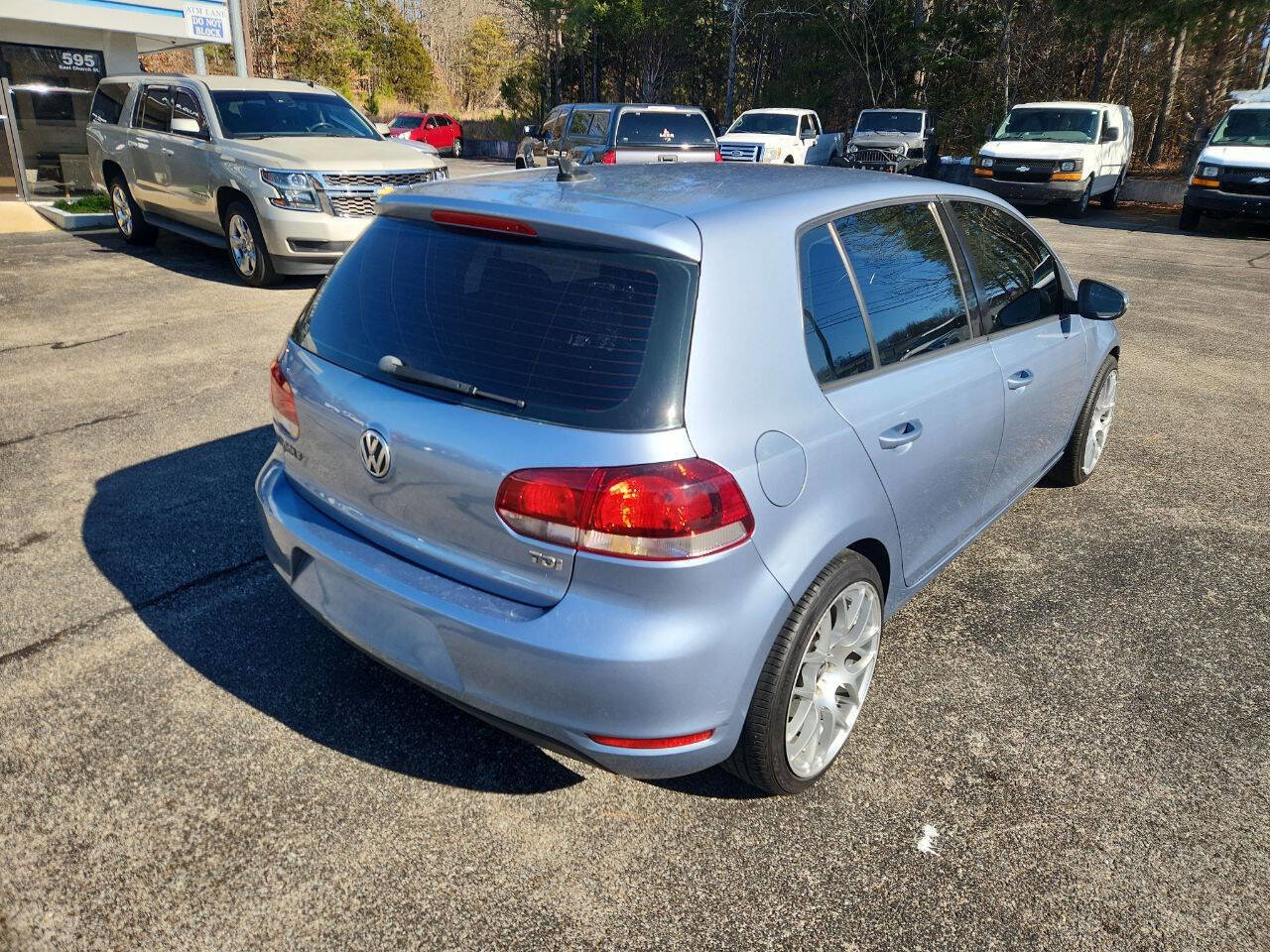 Used 2011 Volkswagen Golf TDI image 8