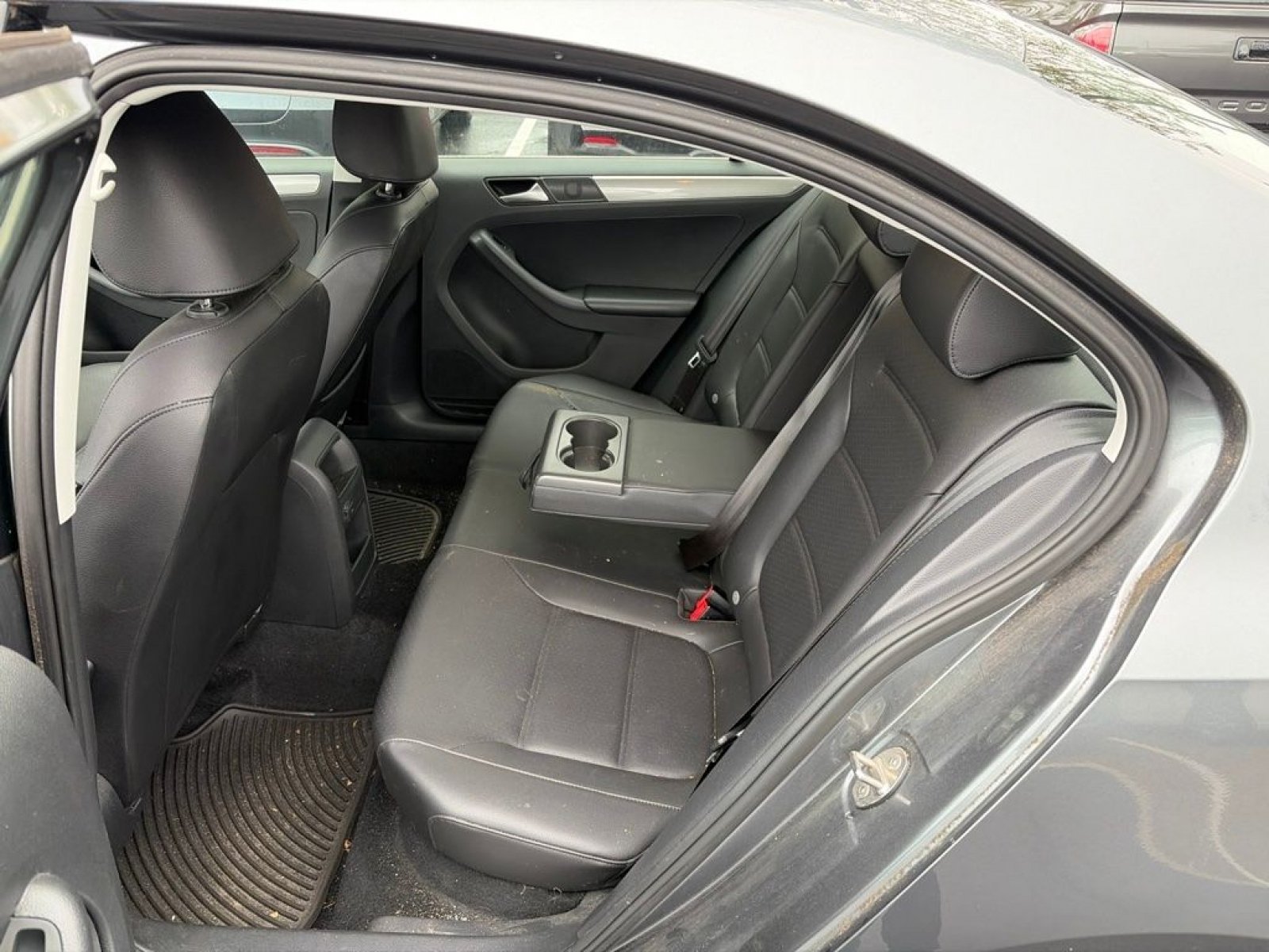 Used 2017 Volkswagen Jetta SE FWD image 22