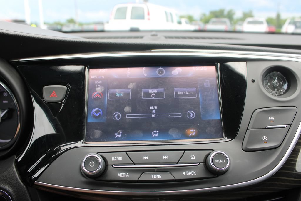 Used 2020 Buick Envision Essence FWD image 55