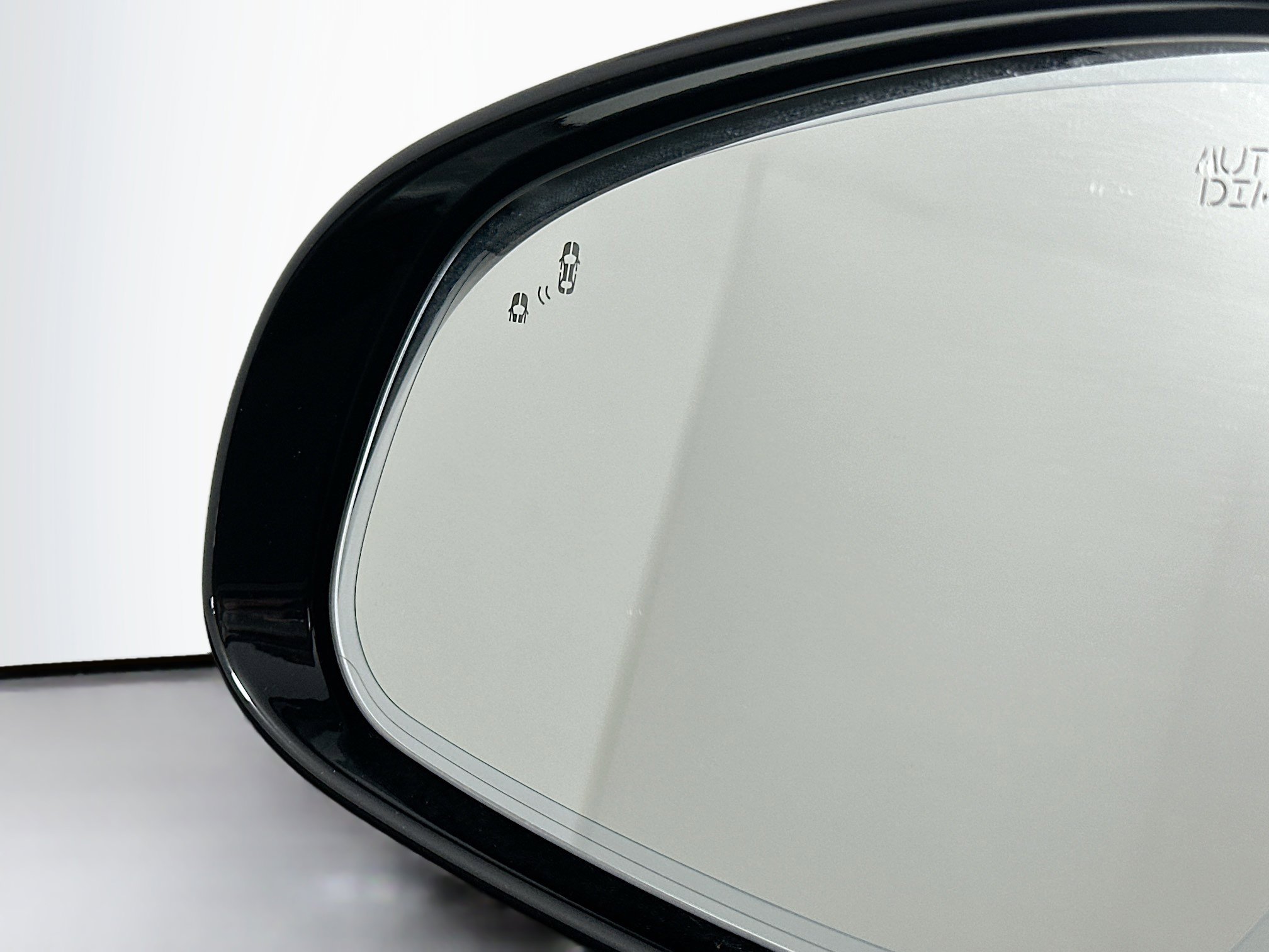 Used 2023 Genesis G70 2.0T w/ Sport Prestige Package image 16