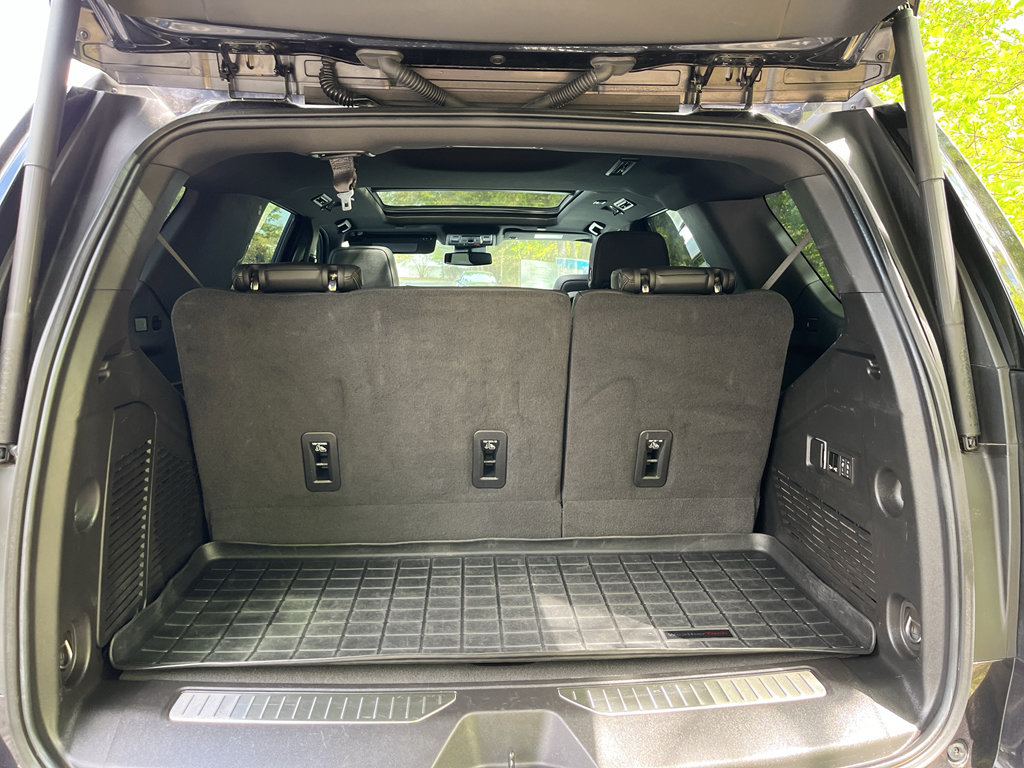 Used 2024 Chevrolet Tahoe RST w/ Luxury Package RWD image 8