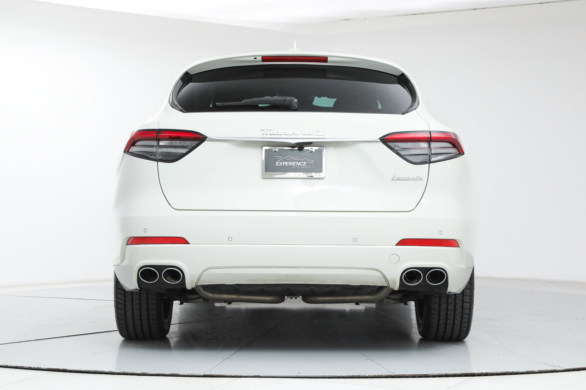 Certified 2023 Maserati Levante GT image 4