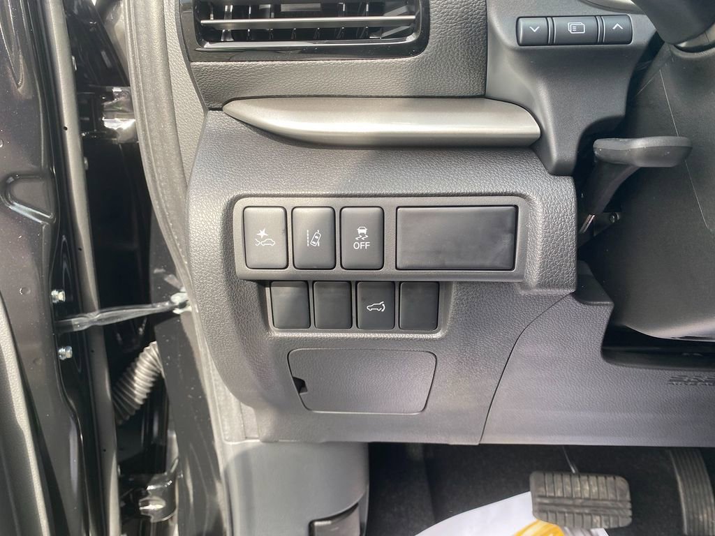 New 2026 Mitsubishi Eclipse Cross SE image 14