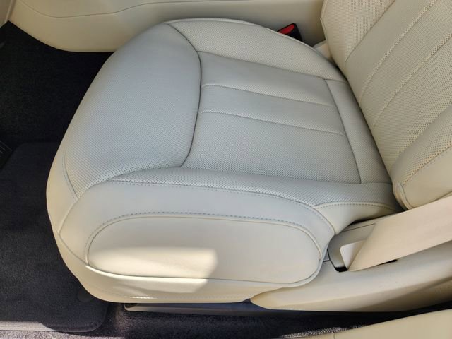 New 2026 Land Rover Range Rover SE AWD/4WD image 16