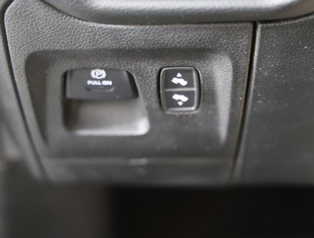 Used 2021 RAM 1500 Big Horn image 31