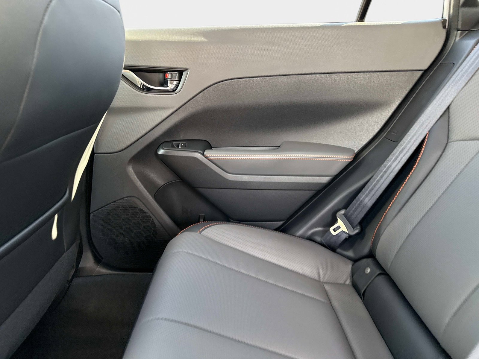 New 2026 Subaru Crosstrek 2.5i Limited w/ Crosstrek Mirror Package AWD/4WD image 15