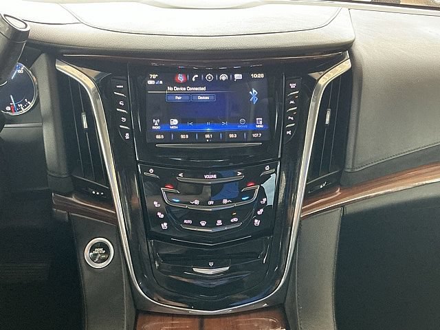 Used 2017 Cadillac Escalade ESV Luxury w/ LPO, Radiant Package RWD image 24