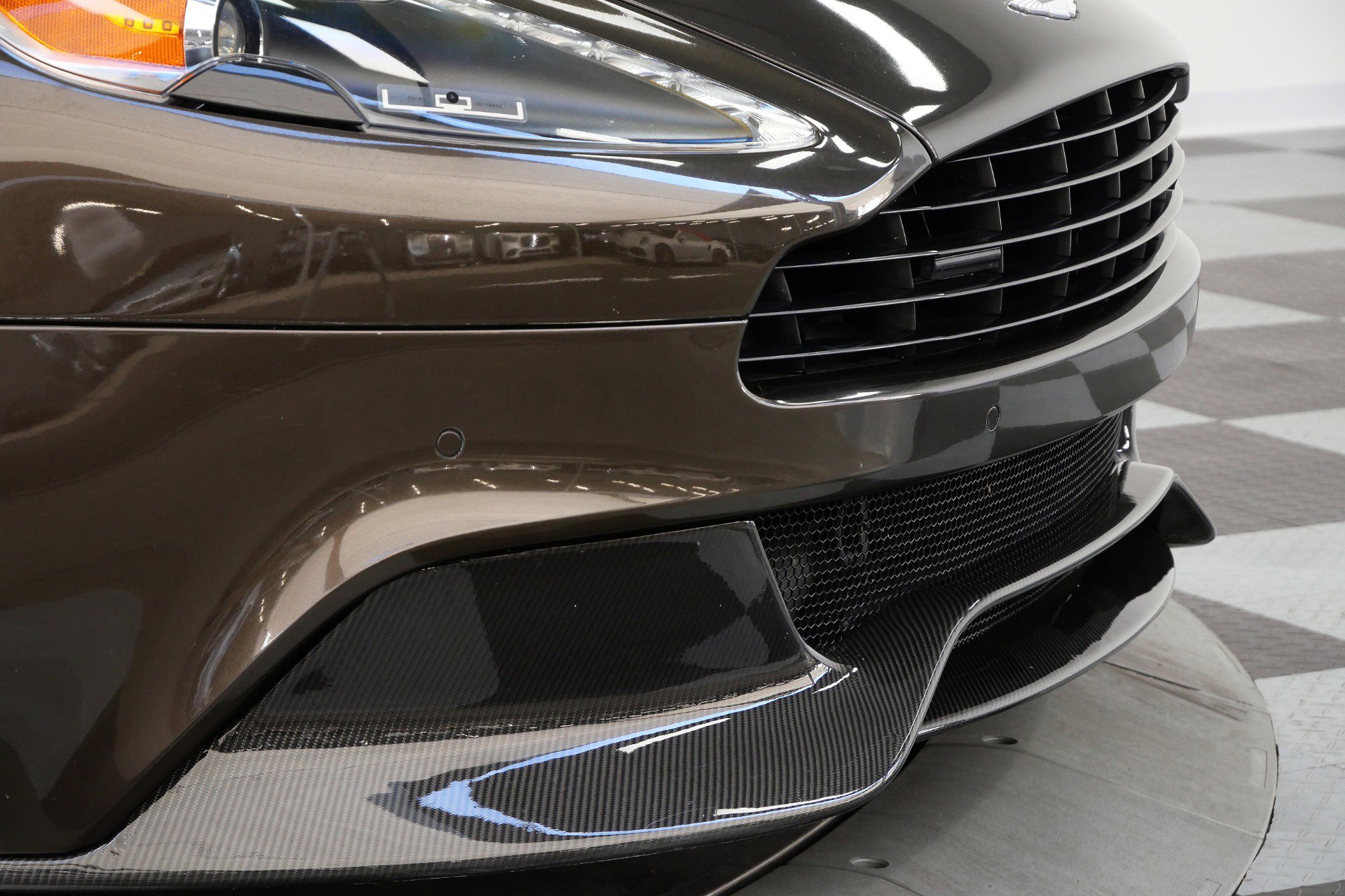 Used 2014 Aston Martin Vanquish Coupe image 47