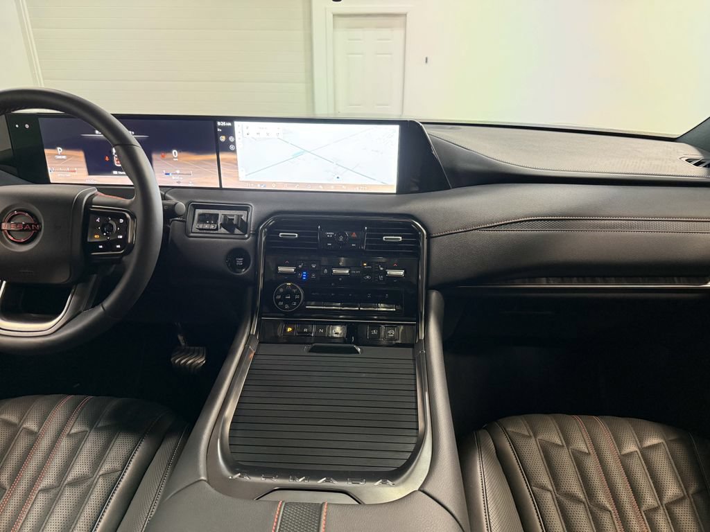 Used 2026 Nissan Armada PRO-4X AWD/4WD image 18