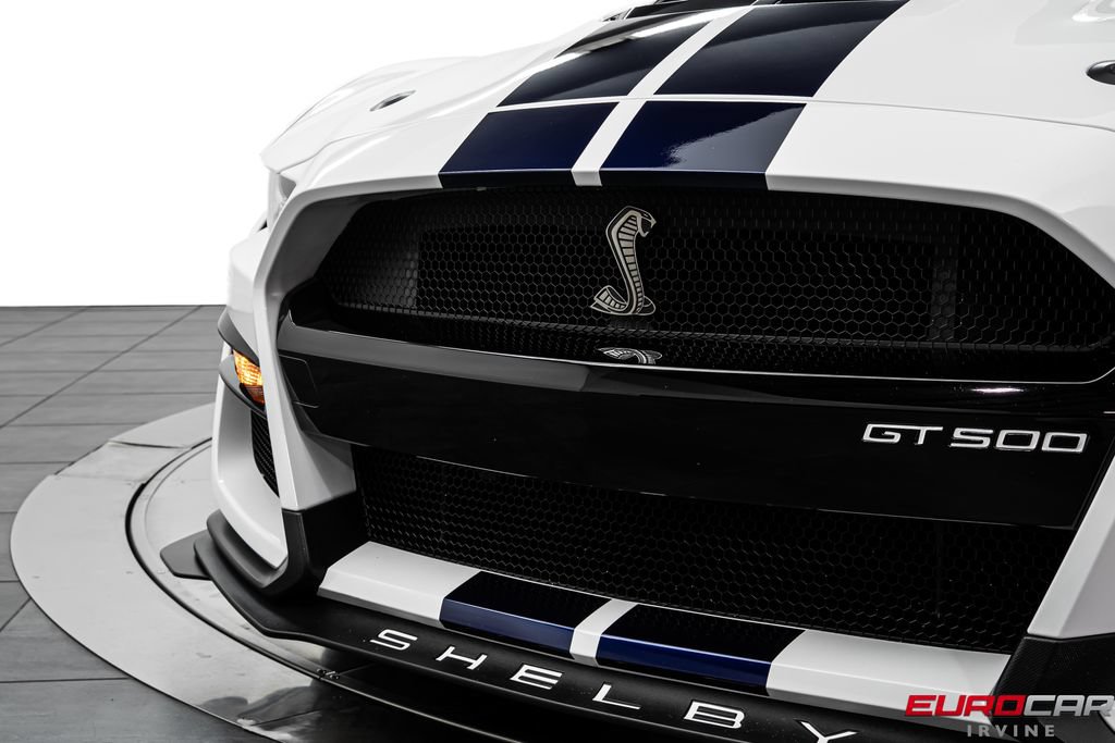 Used 2022 Ford Mustang Shelby GT500 w/ Technology Package RWD image 11
