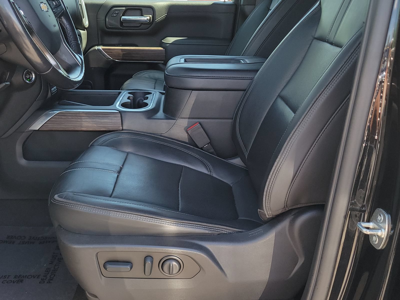 Used 2022 Chevrolet Silverado 2500 High Country w/ Z71 Off-Road Package AWD/4WD image 6
