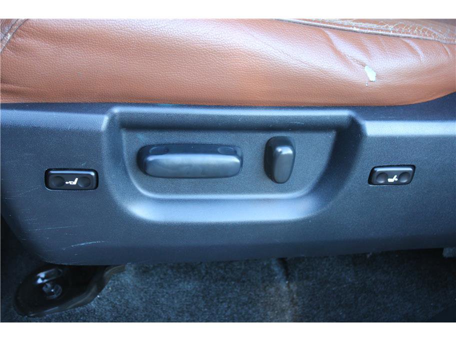 Used 2012 Toyota Sequoia Platinum image 16