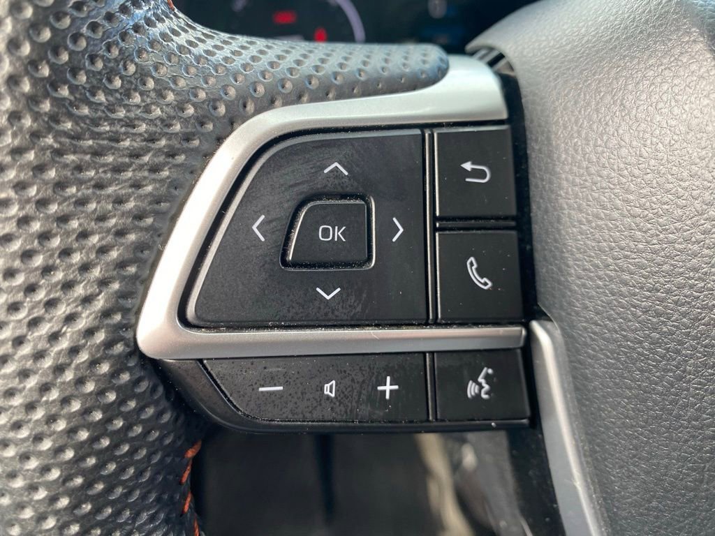 Used 2024 Toyota Sienna XSE image 26