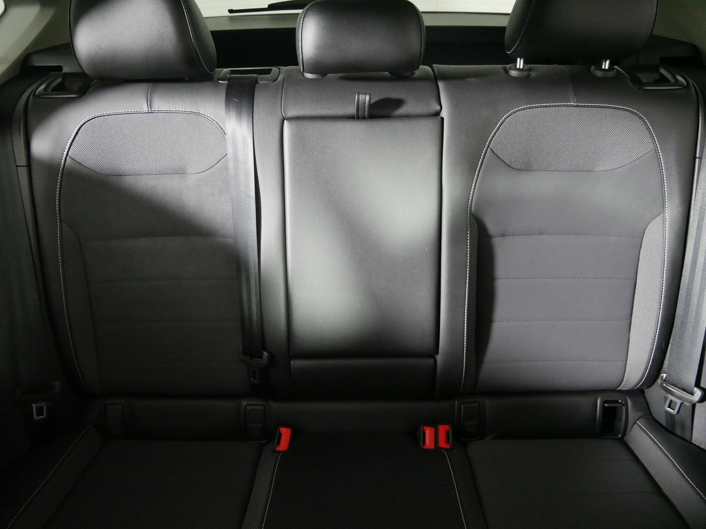 Used 2023 Volkswagen Taos SE image 13