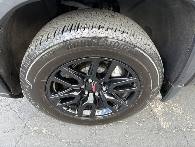 Used 2024 GMC Sierra 1500 Elevation AWD/4WD image 10