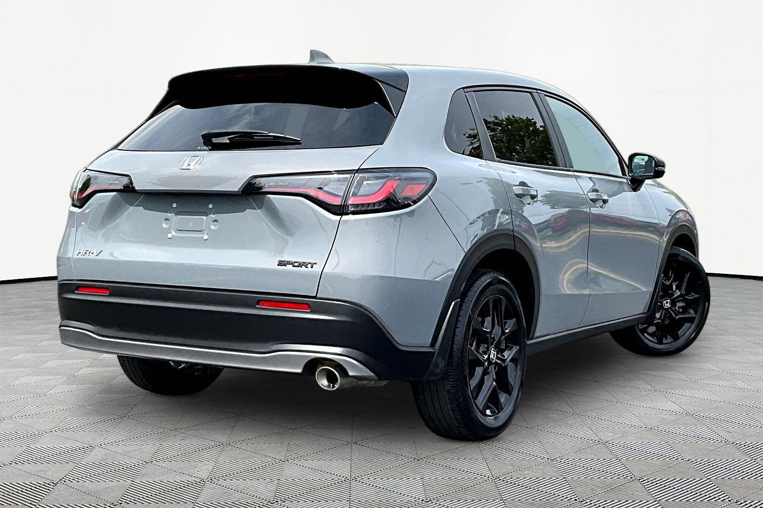 Used 2023 Honda HR-V Sport image 6