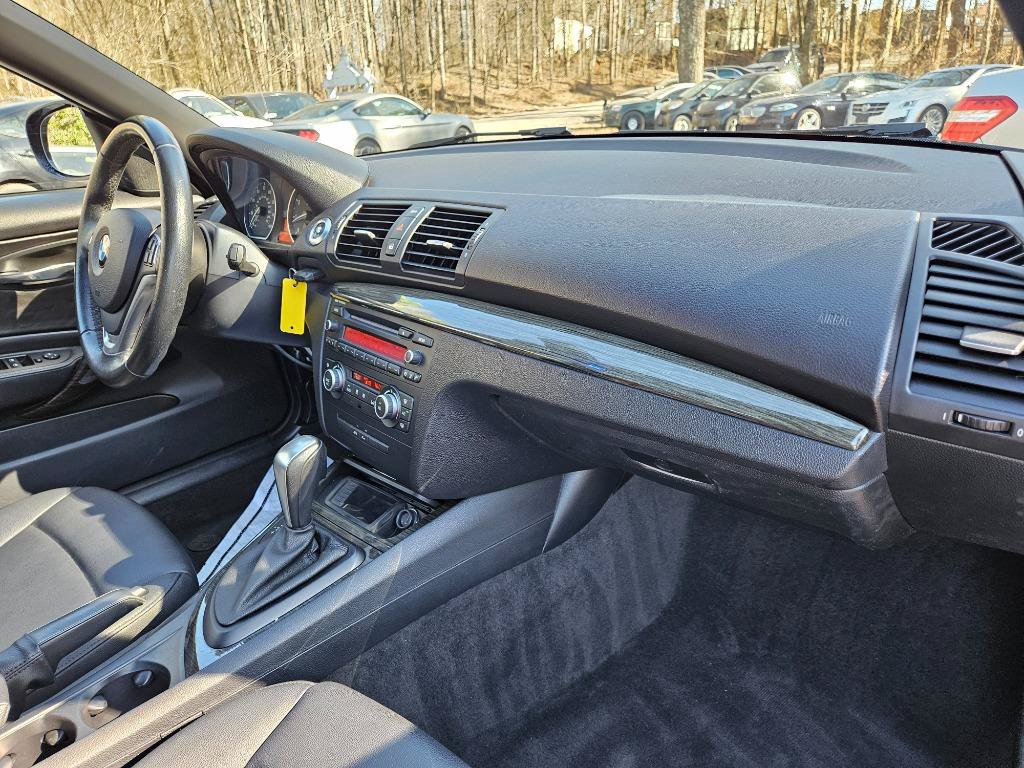 Used 2013 BMW 128i Convertible RWD image 24