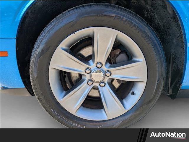 Used 2019 Dodge Challenger SXT w/ Driver Convenience Group image 1