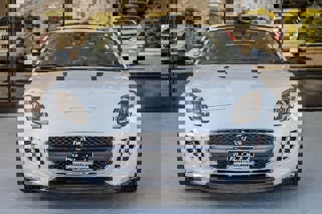 Used 2014 Jaguar F-TYPE Convertible image 7