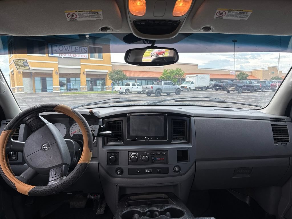Used 2007 Dodge Ram 2500 Truck Laramie AWD/4WD image 11