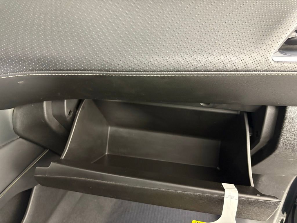 Used 2022 Chevrolet Suburban Premier image 40