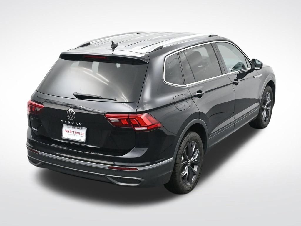 Used 2023 Volkswagen Tiguan SE FWD image 25