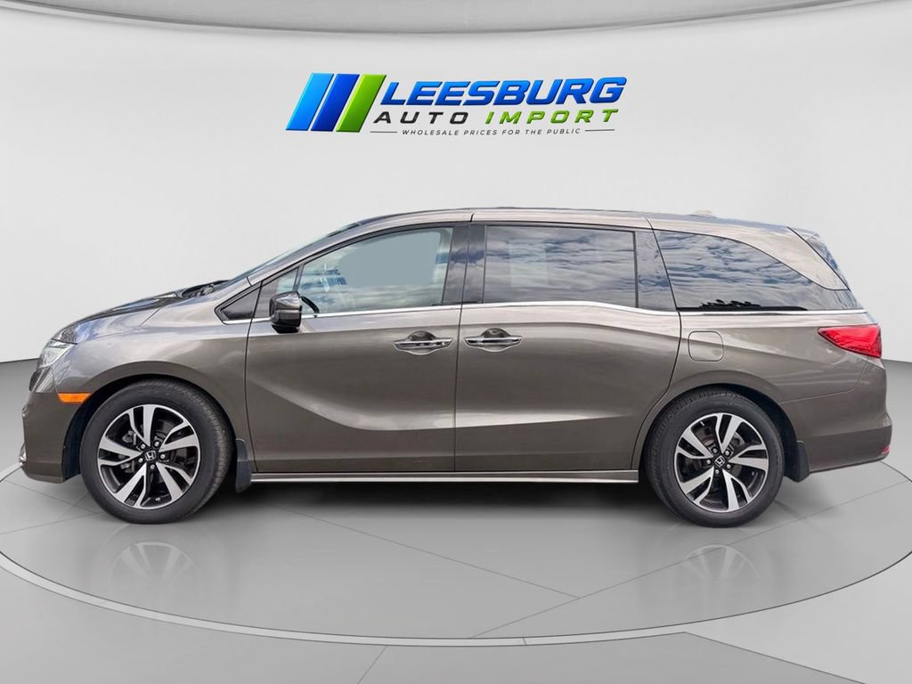 Used 2018 Honda Odyssey Elite image 3
