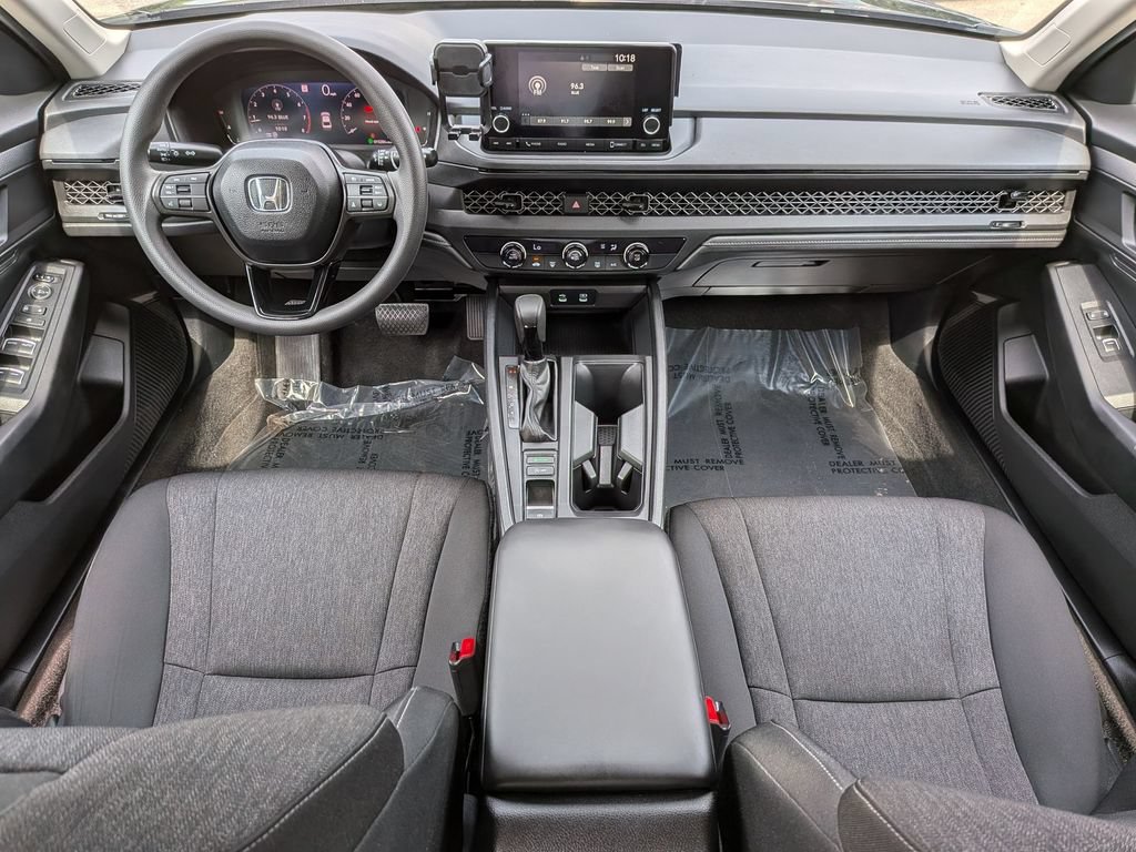 Used 2025 Honda Accord LX image 5