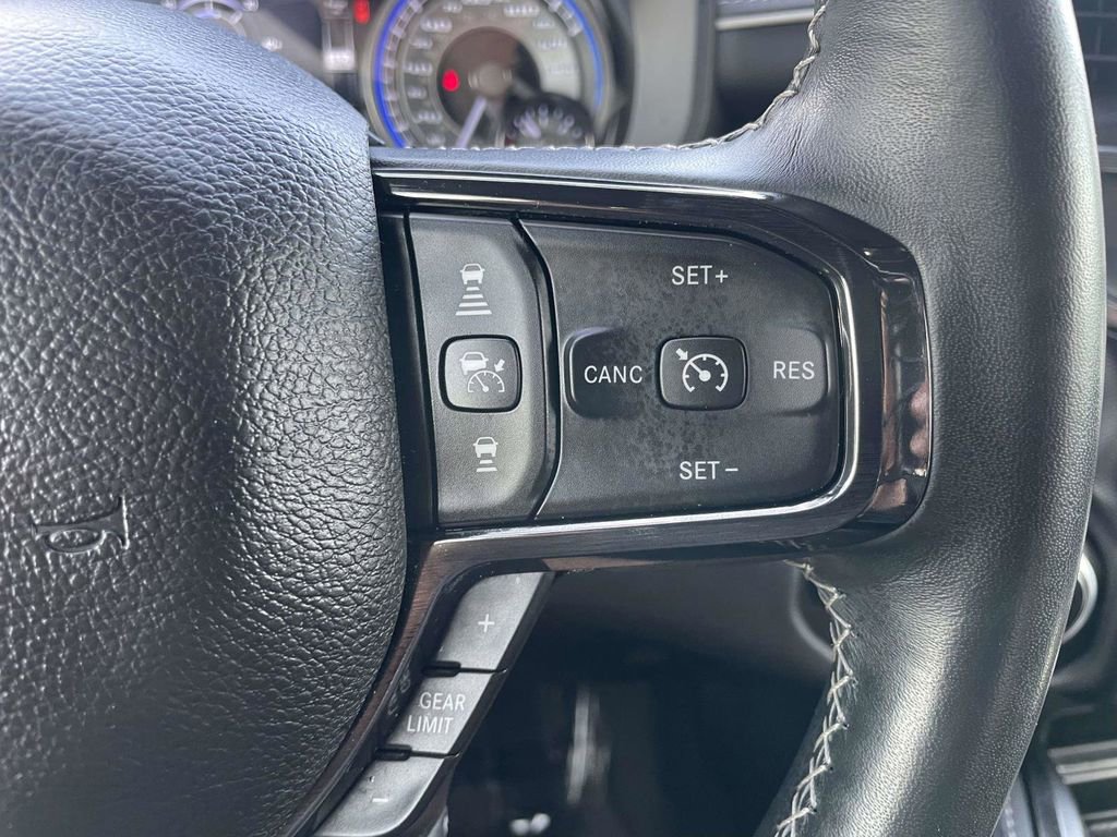 Used 2022 RAM 1500 Limited AWD/4WD image 33