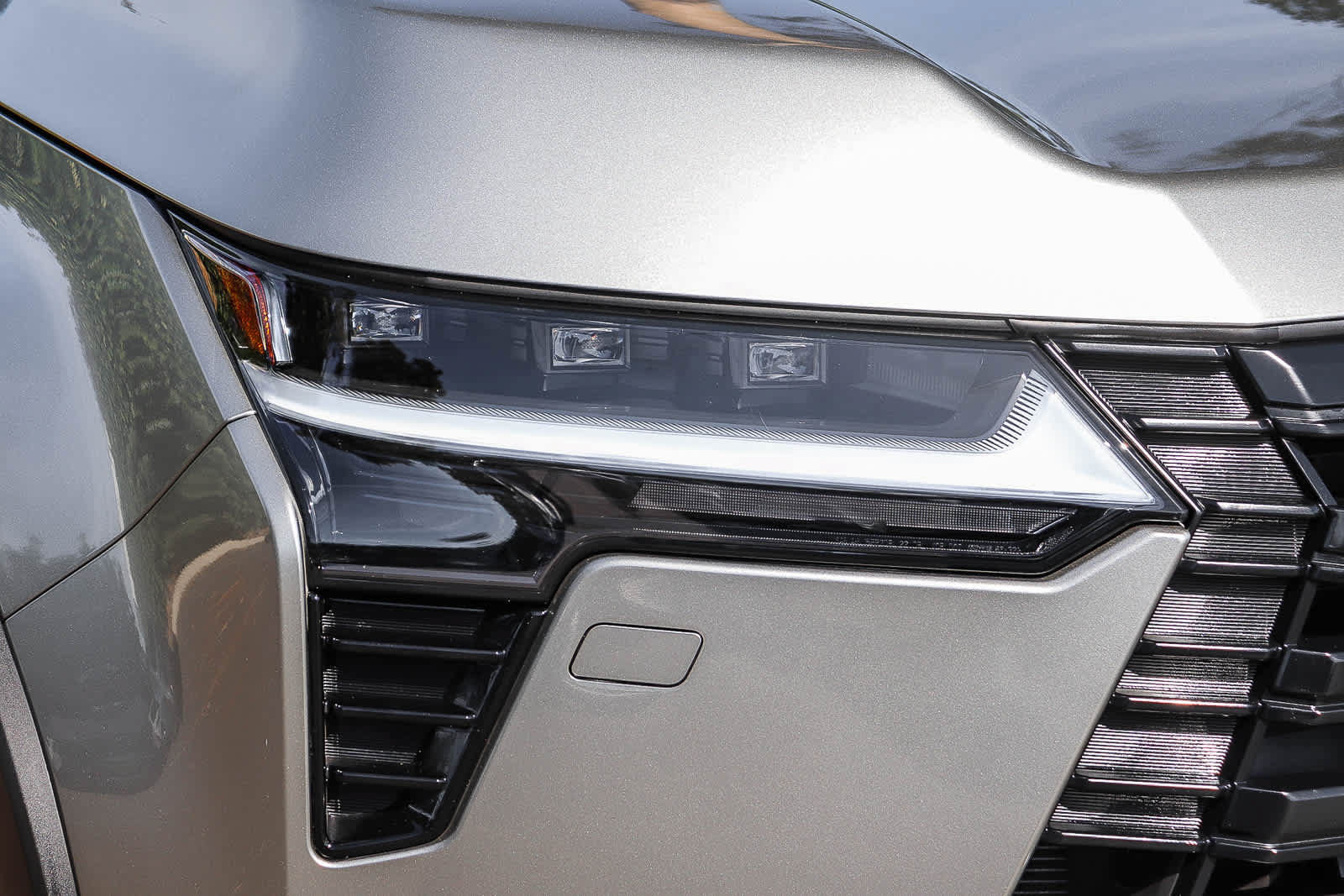 Used 2025 Lexus GX 550 AWD/4WD image 4