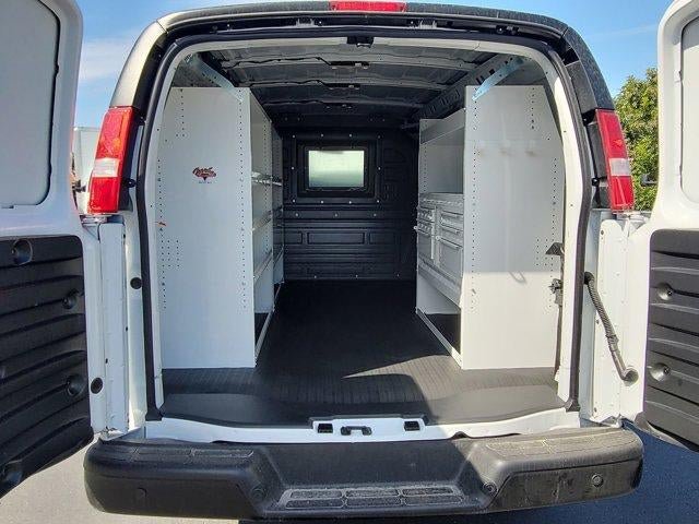 New 2026 Chevrolet Express 2500 w/ Driver Convenience Package RWD image 22