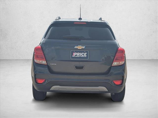 Certified 2022 Chevrolet Trax LT w/ LT Convenience Package FWD image 6