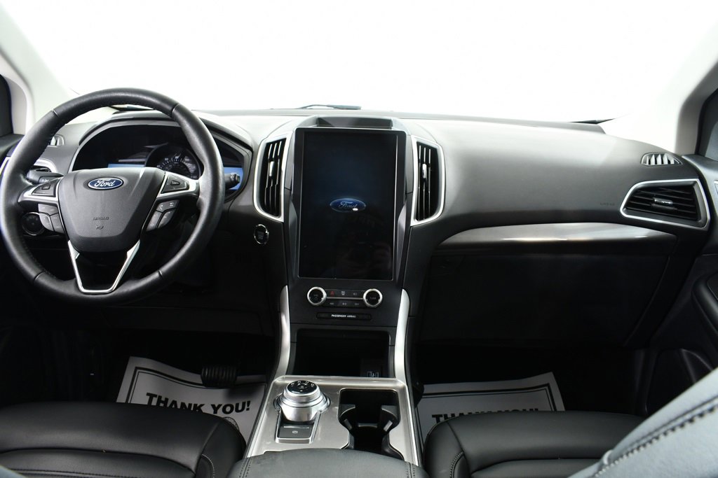 Used 2024 Ford Edge SEL w/ Convenience Package image 7