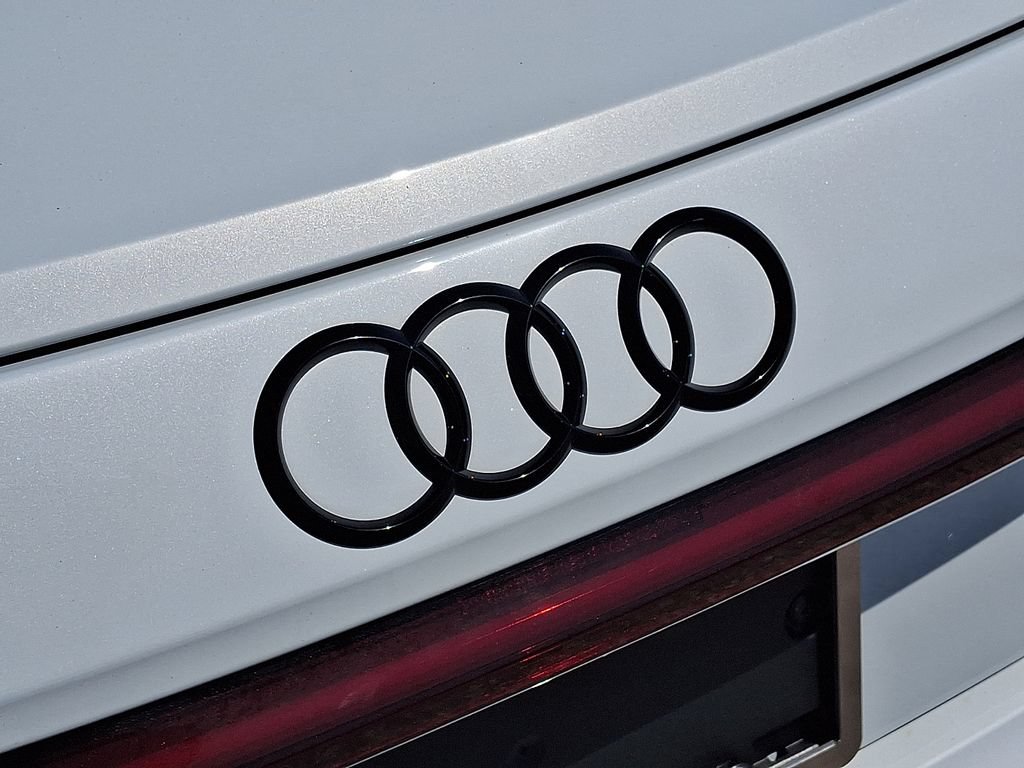 Used 2023 Audi e-tron GT Premium Plus w/ Performance Package AWD/4WD image 31