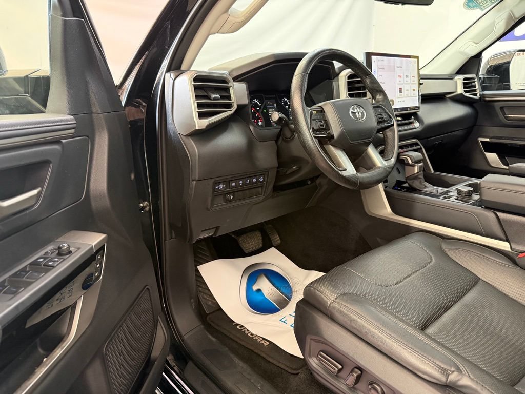 Used 2022 Toyota Tundra Limited AWD/4WD image 10