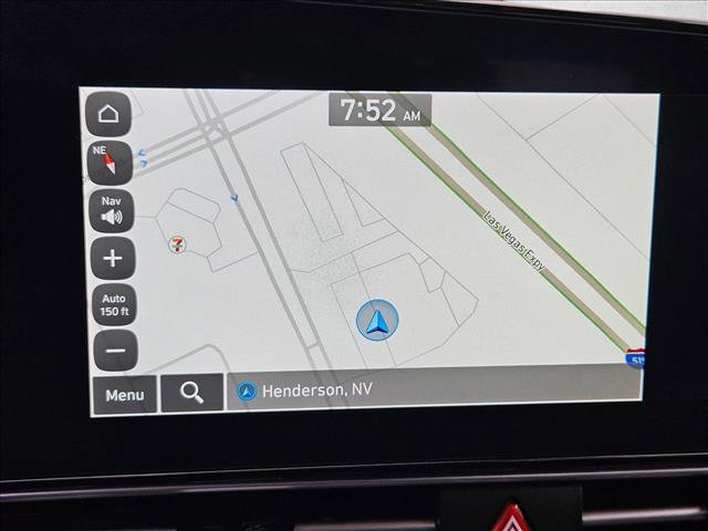 Used 2024 Hyundai Elantra Limited image 12