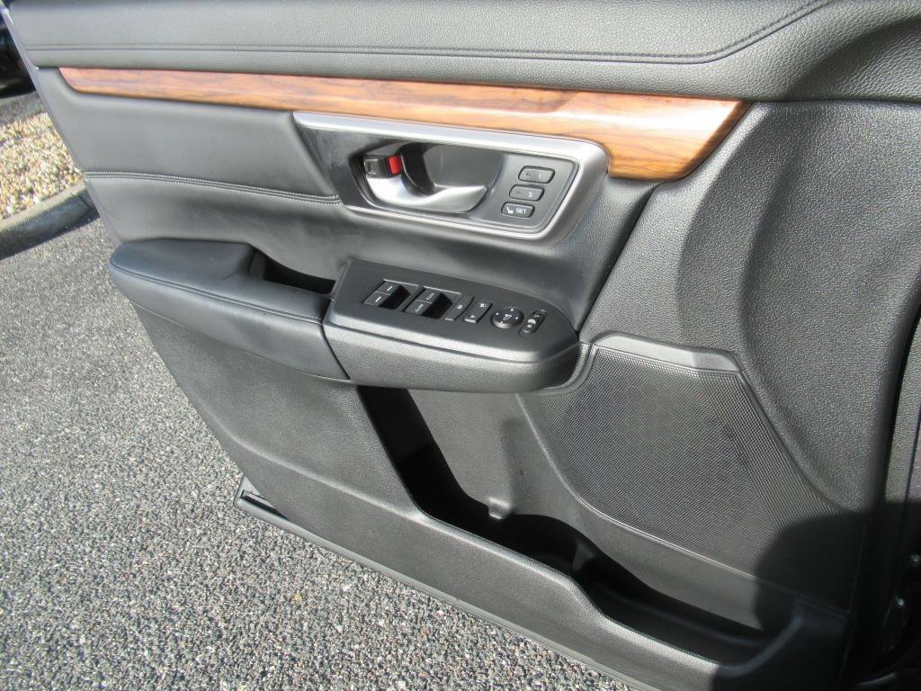 Used 2022 Honda CR-V Touring image 27