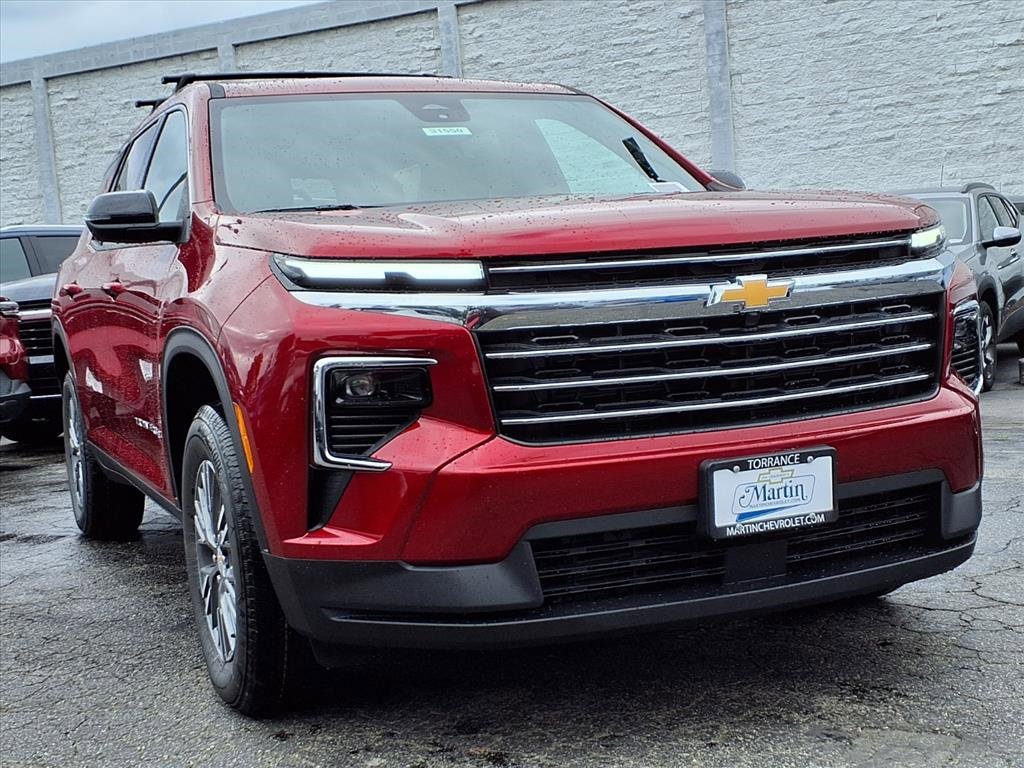 New 2026 Chevrolet Traverse LT