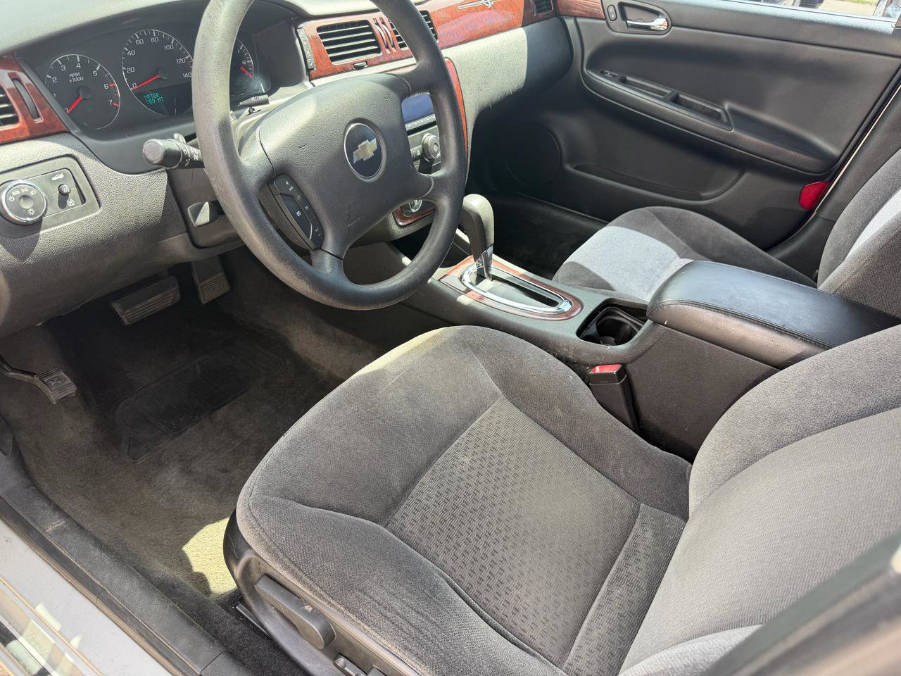 Used 2008 Chevrolet Impala LT image 12