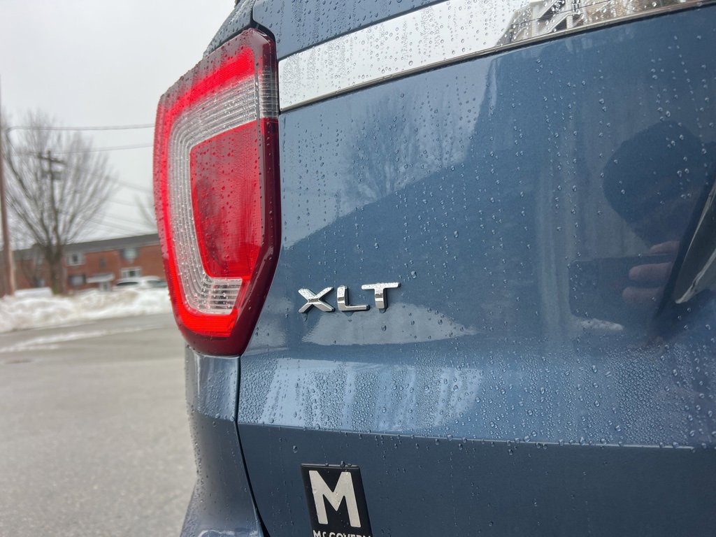 Used 2018 Ford Explorer XLT w/ Equipment Group 202A image 10