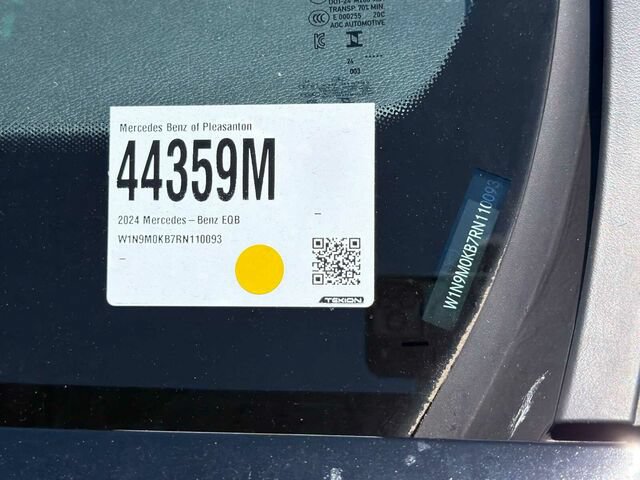 Certified 2024 Mercedes-Benz EQB 300 4MATIC image 4