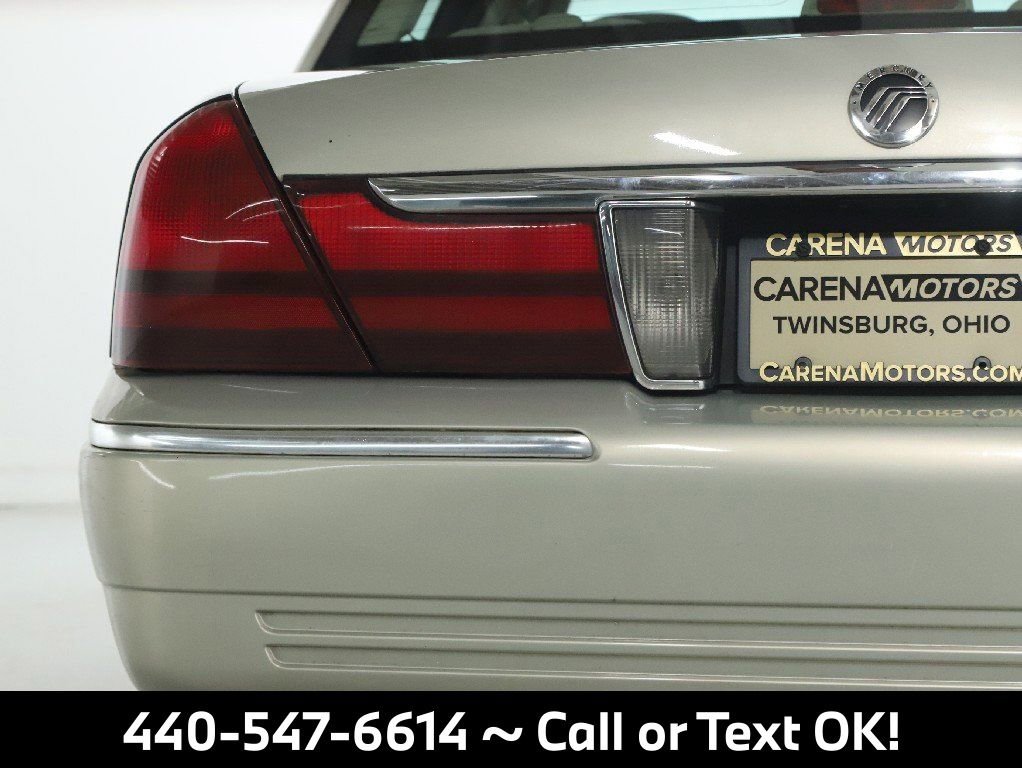 Used 2005 Mercury Grand Marquis GS image 8