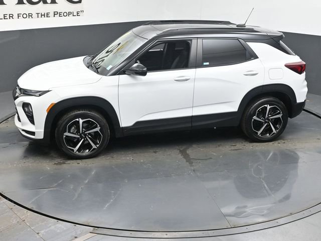 Used 2023 Chevrolet TrailBlazer RS w/ Sun and Liftgate Package image 58