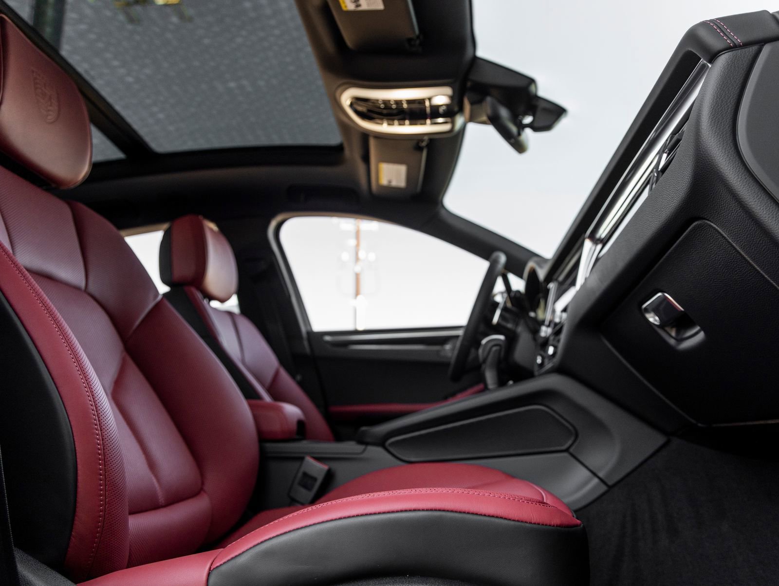 New 2026 Porsche Macan S AWD/4WD image 47