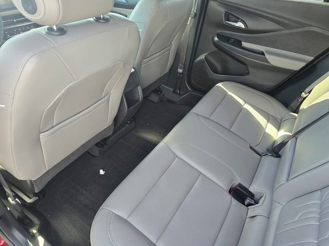 Used 2025 Buick Envista Avenir image 12